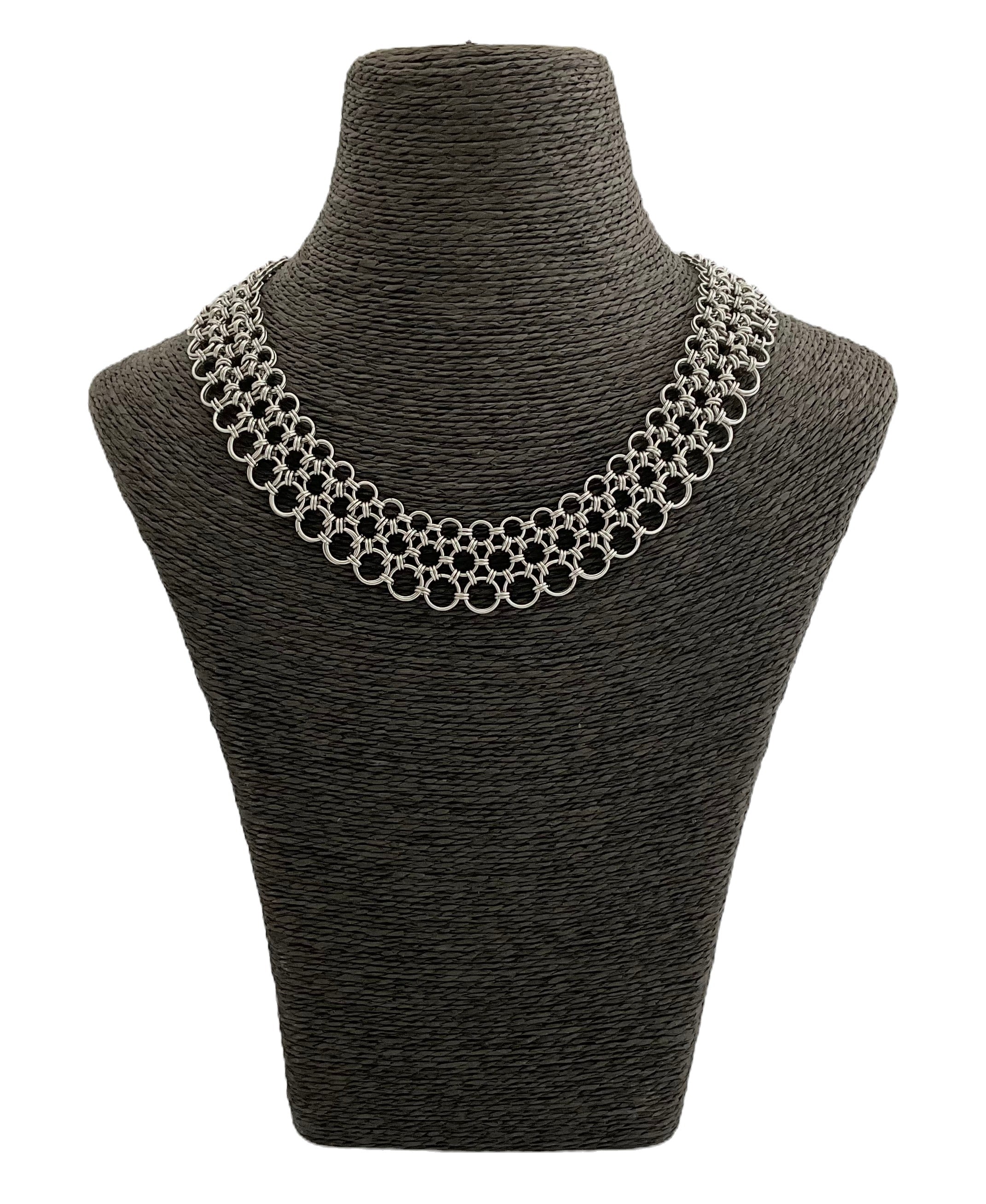 CHAIN MAILLE NECKLACES | Medieval necklaces
