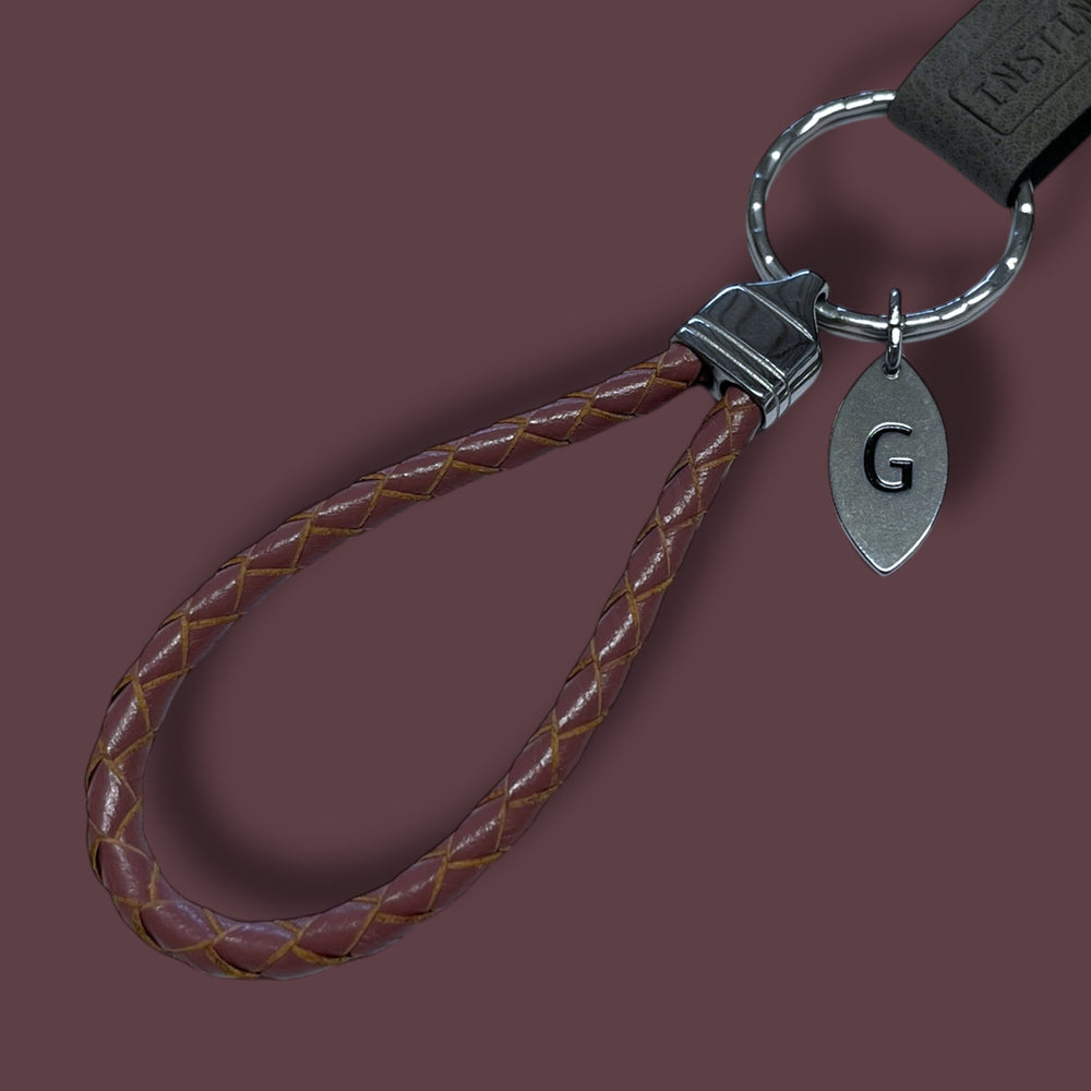 LEATHER KEYRING | MAUVE image 1