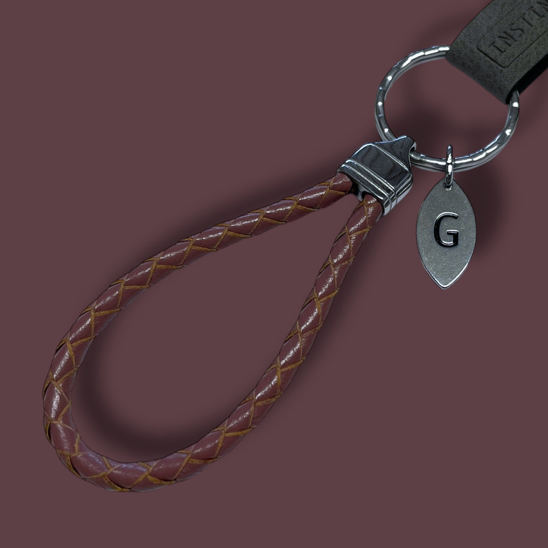 LEATHER KEYRING | MAUVE image 1