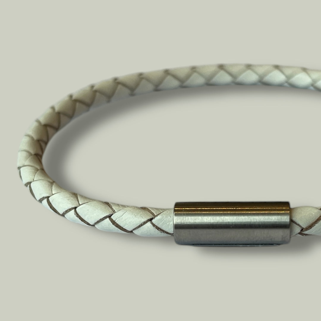WHITE LEATHER BRACELET | SLIM BAND image 0