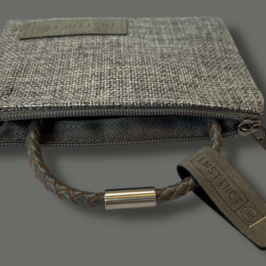 GREY LEATHER BRACELET image 4