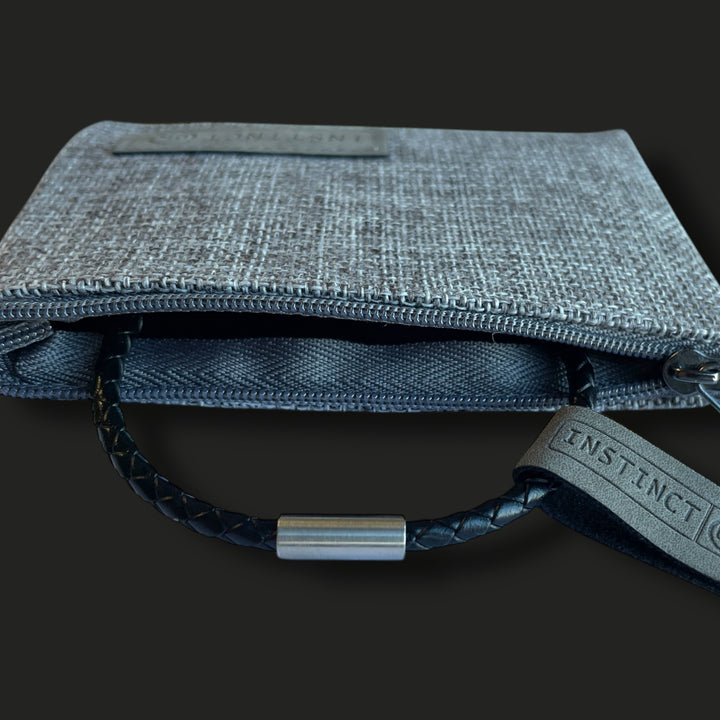 BLACK LEATHER BRACELET | SLIM BAND image 5