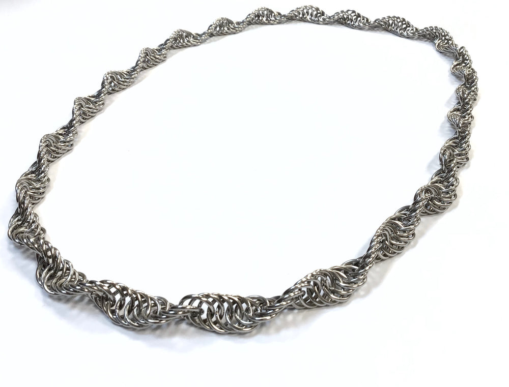 Twist Necklace image 1