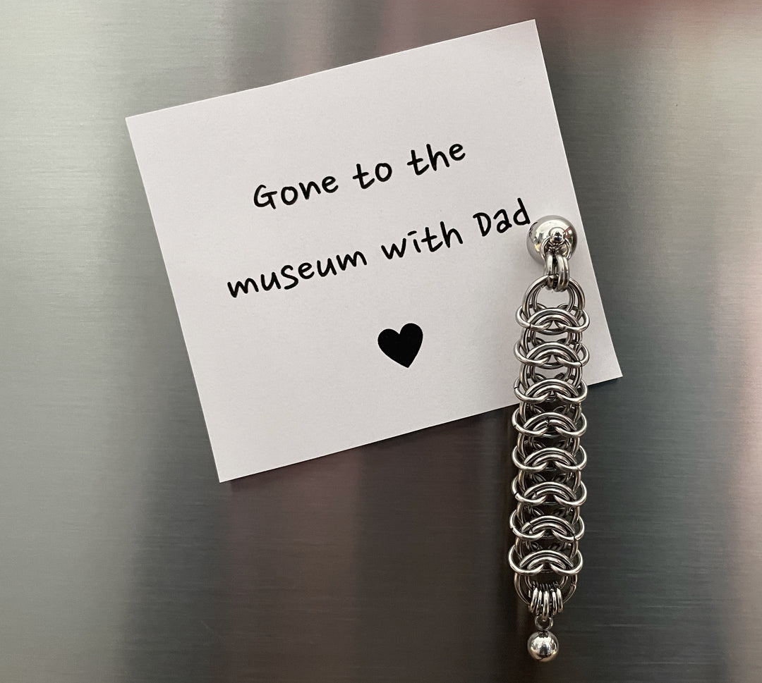 CHAIN MAILLE MAGNET | Scroll image 2