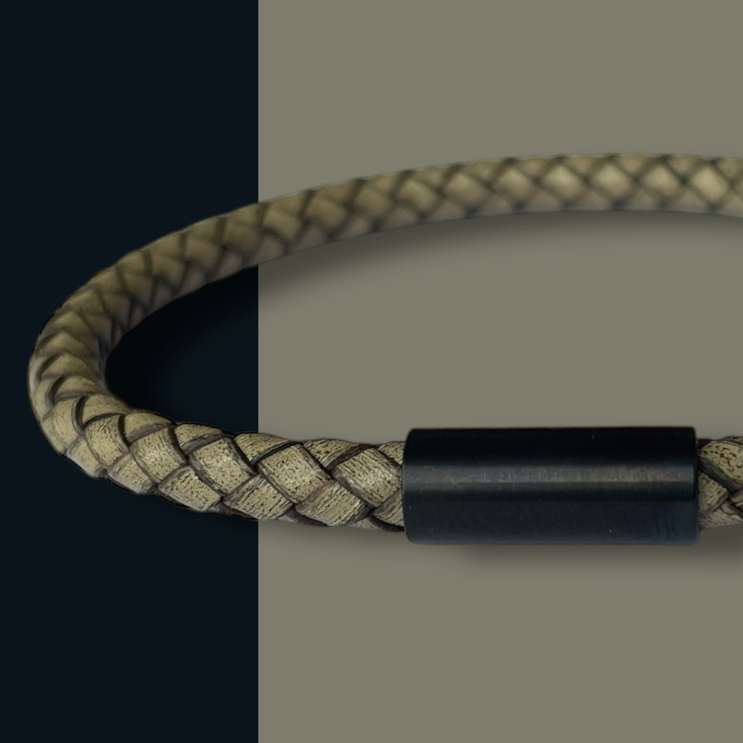 NATURAL LEATHER BRACELET | BLACK STEEL image 0