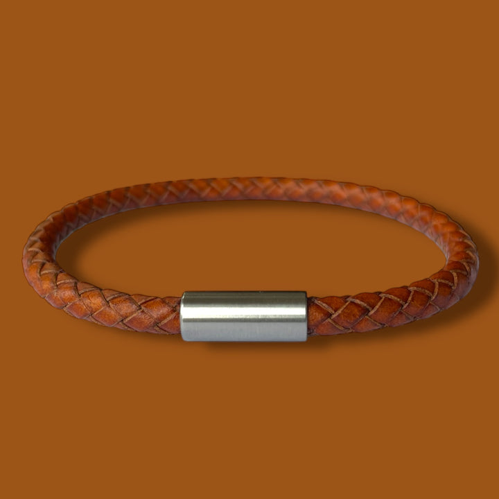 (W) TAN LEATHER BRACELET image 1