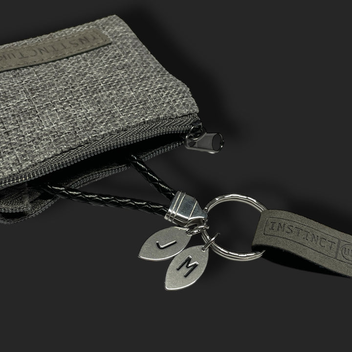 LEATHER KEYRING | TAN image 3