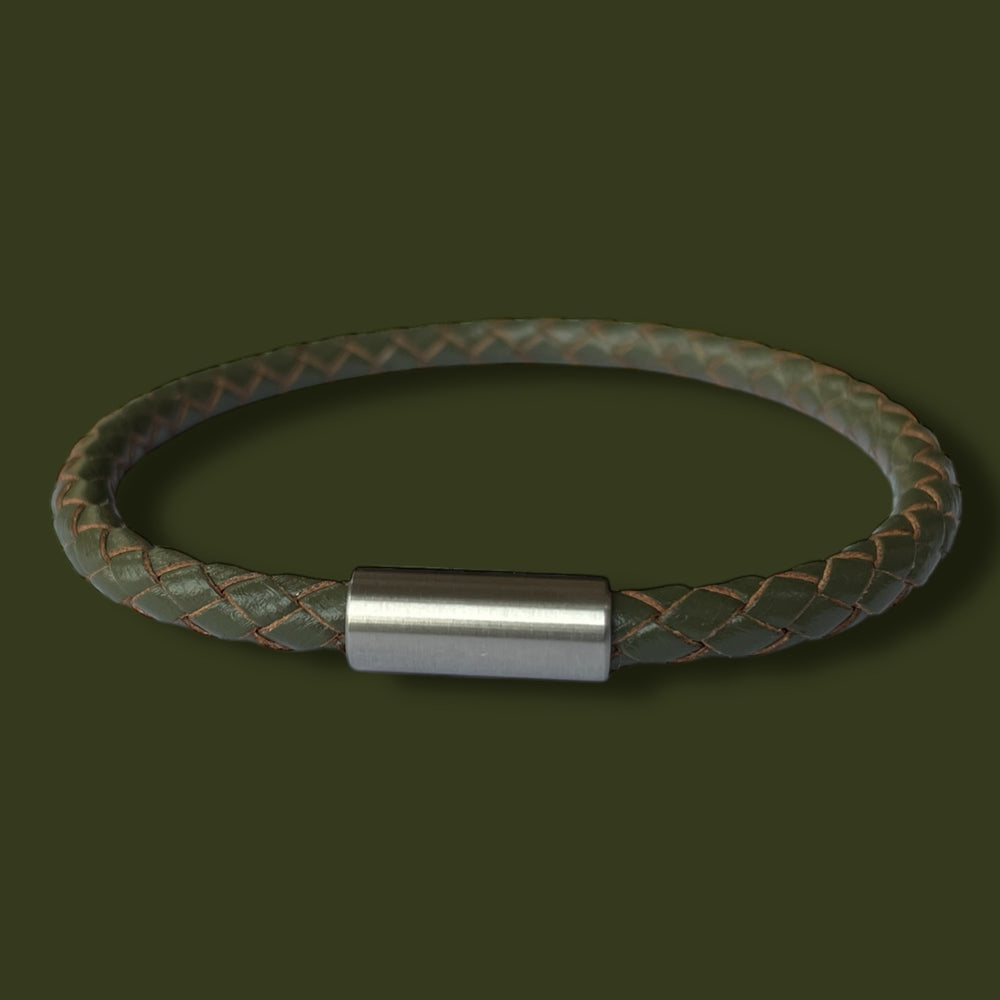 OLIVE LEATHER BRACELET image 1