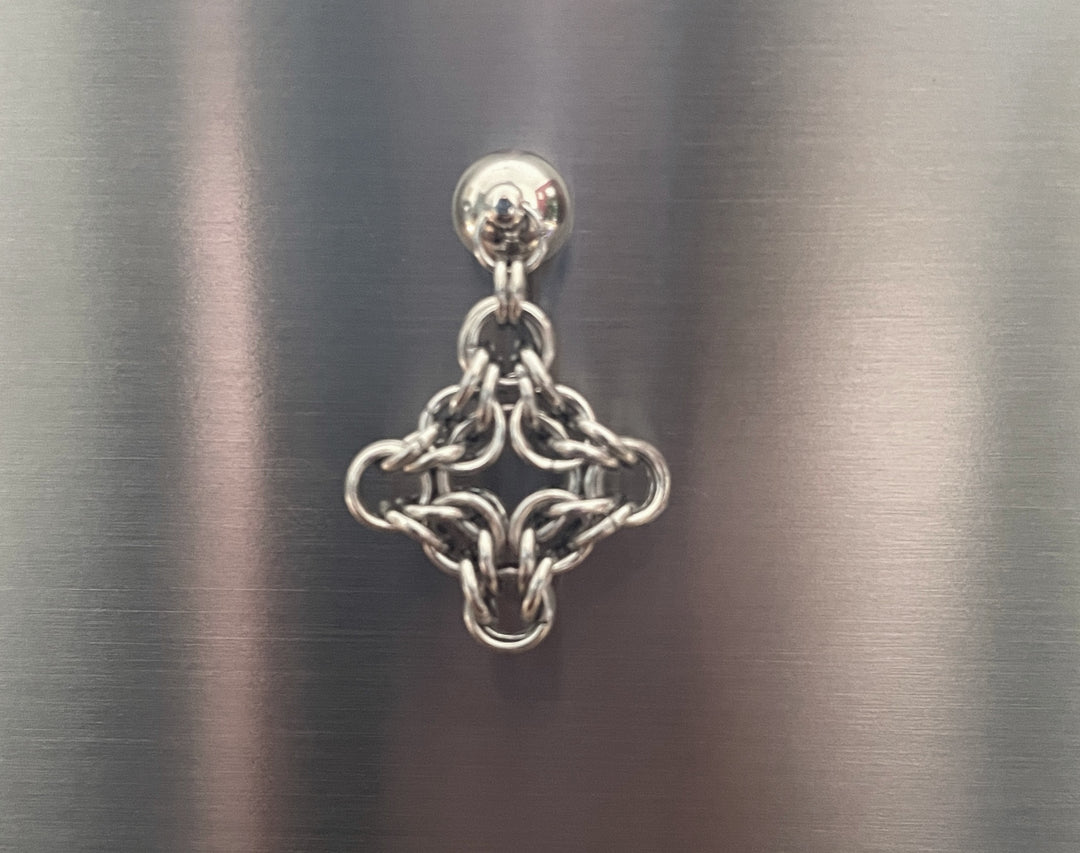CHAIN MAILLE MAGNET | Diamond image 0