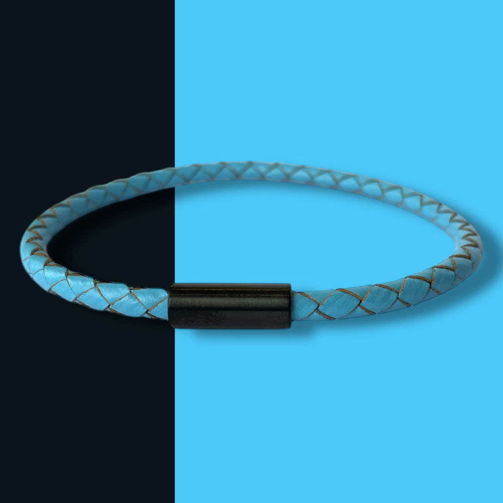 BLUE LEATHER BRACELET | BLACK STEEL image 1