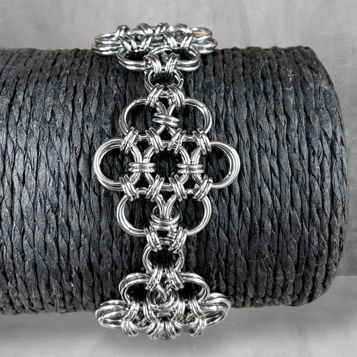 Japanese Flower Bracelet | Chain Maille Bracelet